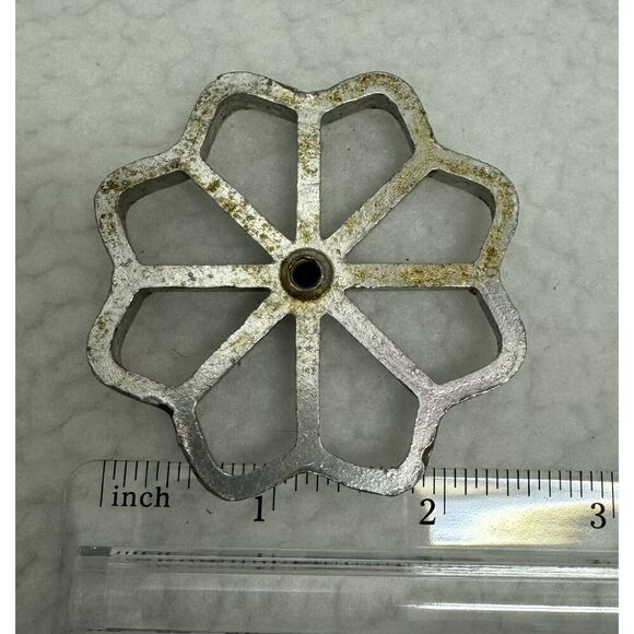 Vintage Metal Cookie Cutters Rosette Butterfly Flower Baking Stamps Set Of 3‎ - Picture 3 of 6